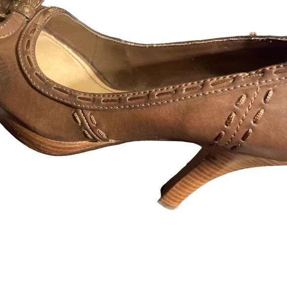 Y-NOT? Women’s Angelina Peep Toe Heels Size 7.5 M - Picture 9 of 9